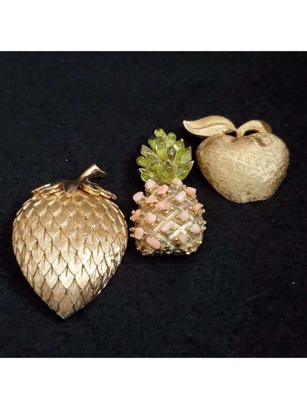 Vintage Trifari Brooch Strawberry Coro Apple Gold Tone Pineapple Fruit Lot Of 4